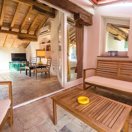 Altabella Panoramic Terrace Apartment Bologna